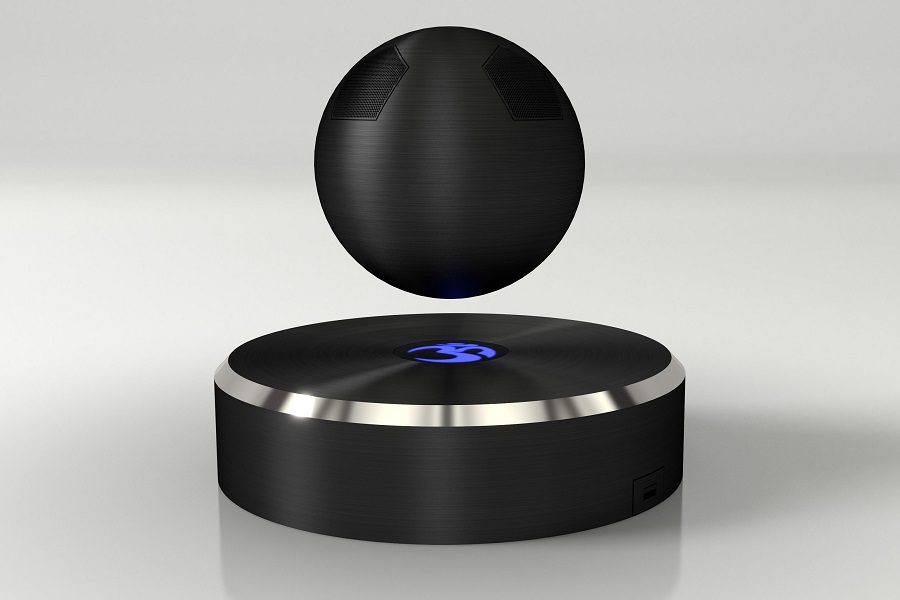L'enceinte OM/ONE et sa base