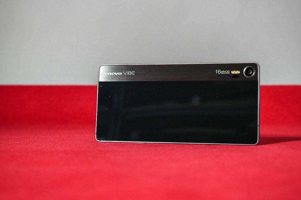 Lenovo Vibe Shot