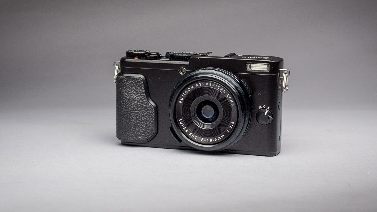 Lire le test du Fujifilm X70 sur 01net.com