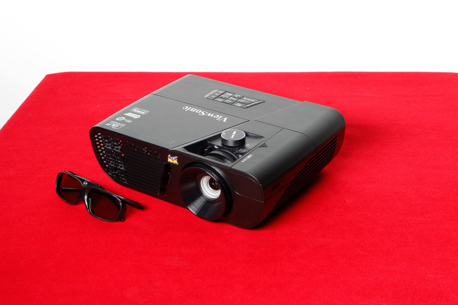 Test : Viewsonic Pro7827HD