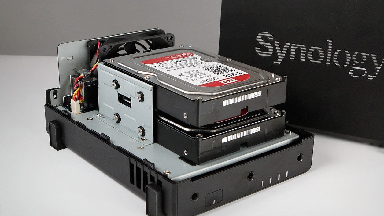 Synology DS216play