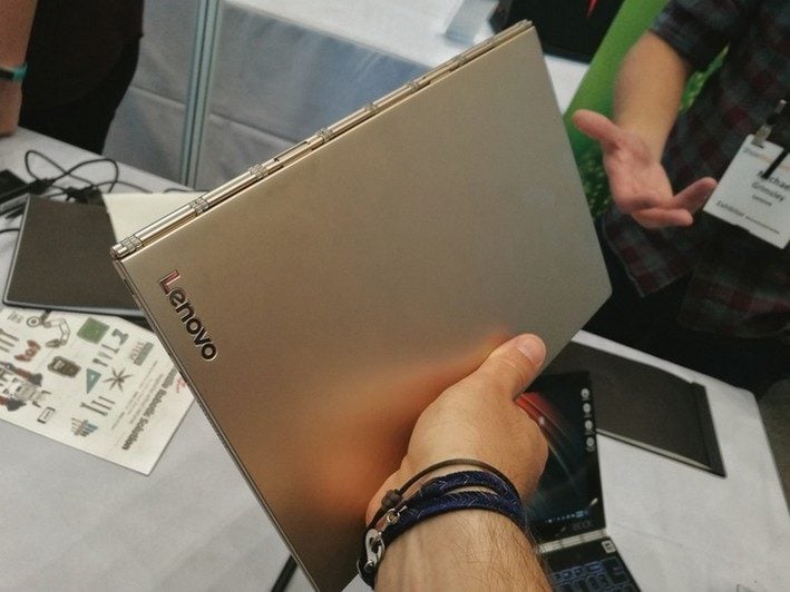 Lenovo Yoga Book