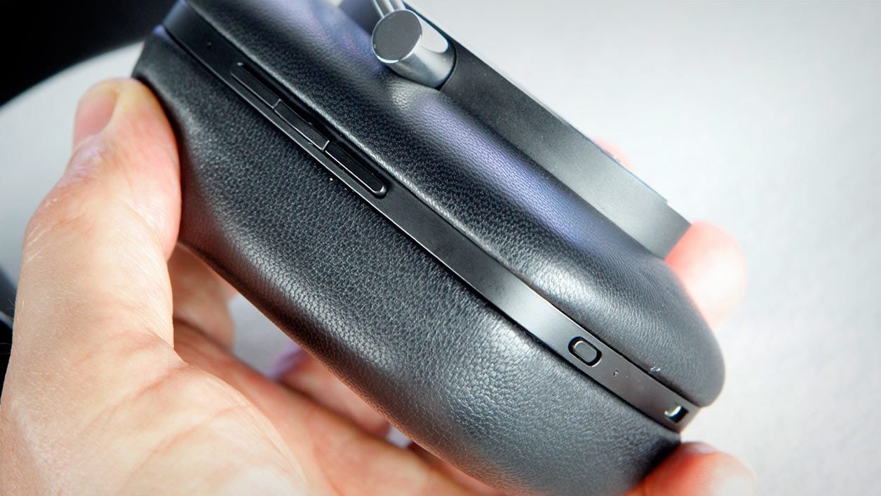 Bowers & Wilkins P7 Wireless