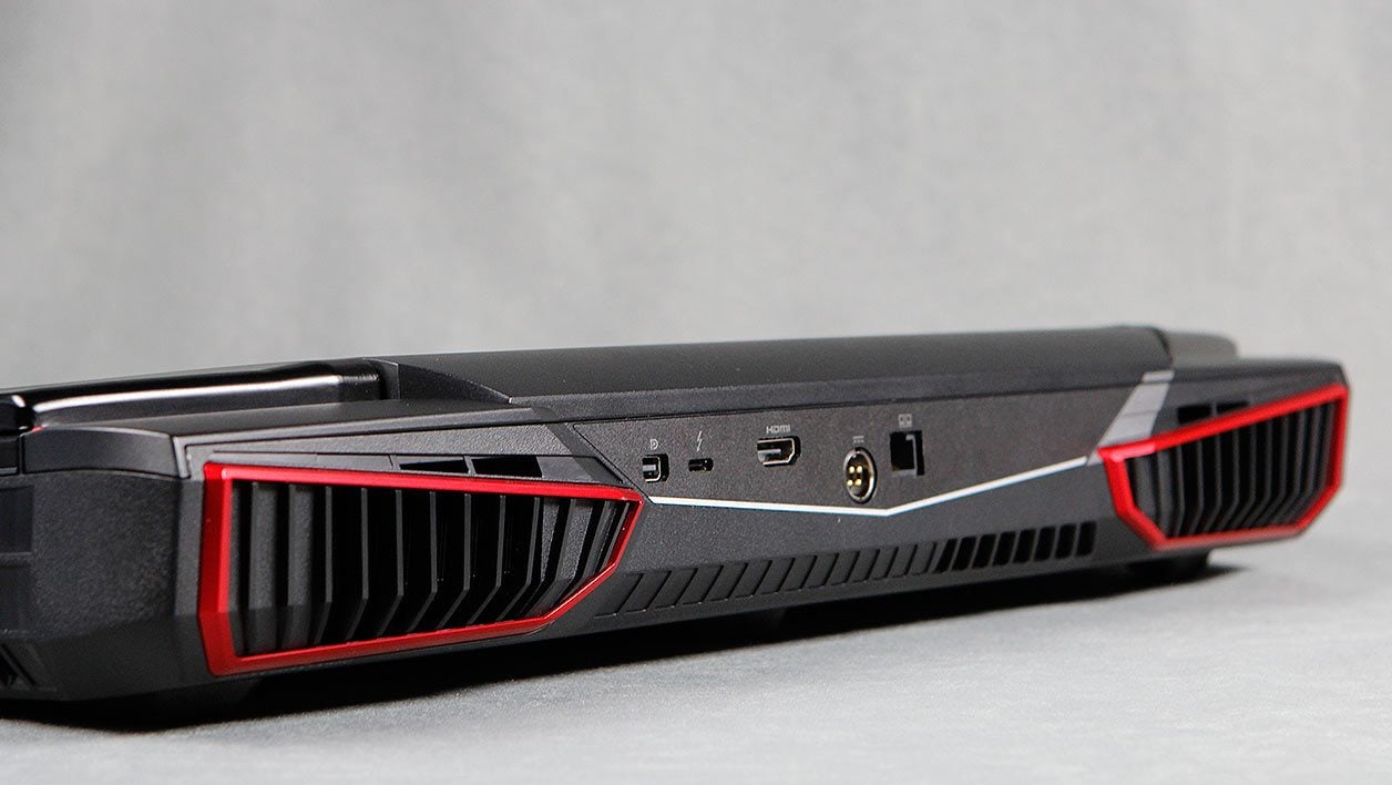 MSI GT83VR 6RF Titan SLI