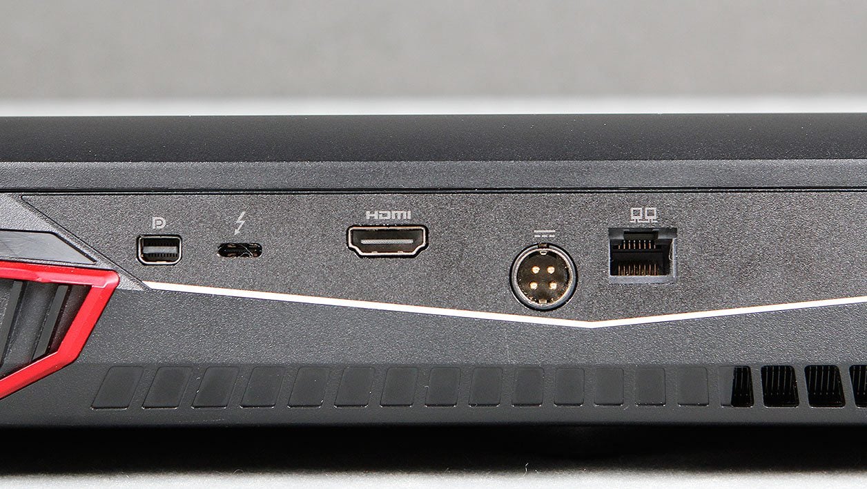 MSI GT83VR 6RF Titan SLI