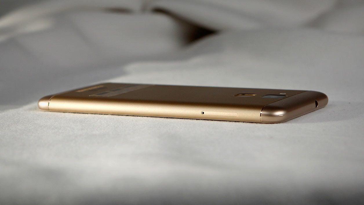 L'Asus Zenfone Max 3