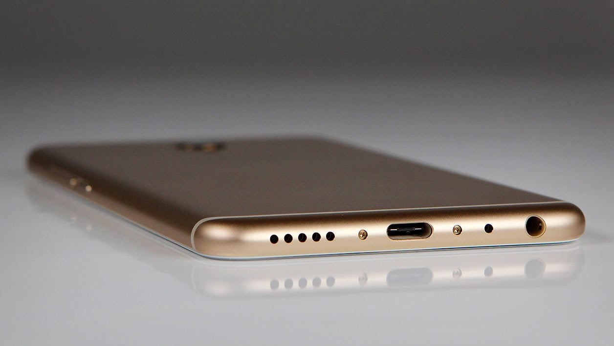 Le Meizu MX6 est équipé d'un port USB Type-C.