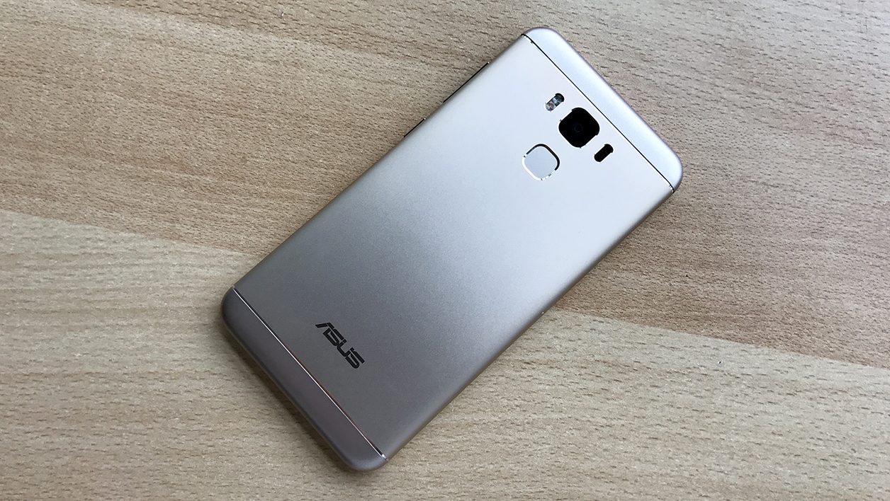 L'Asus Zenfone 3 Max Plus