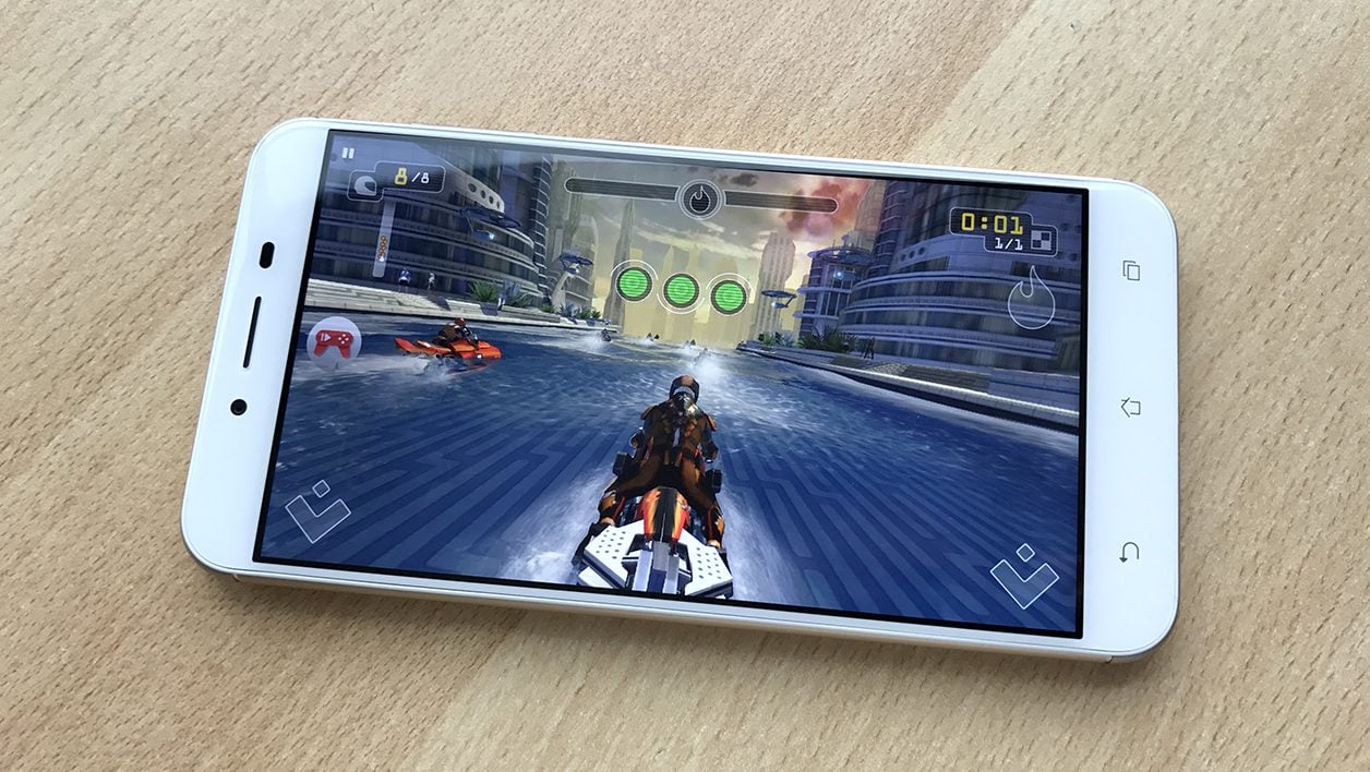 L'Asus Zenfone 3 Max Plus