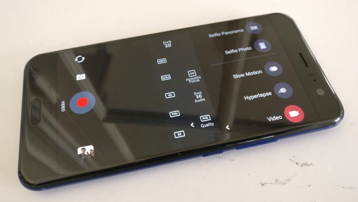HTC U11