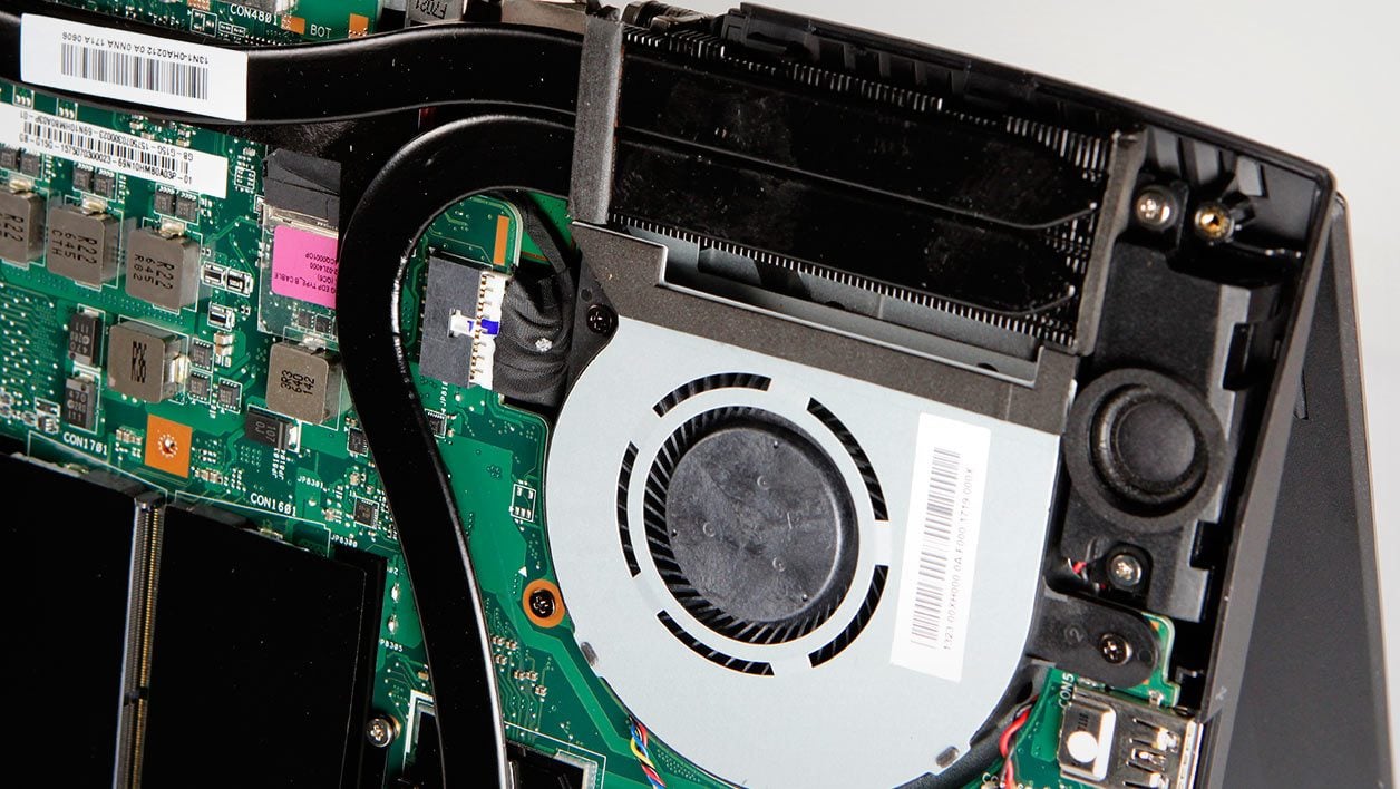 Gigabyte SabrePro 15