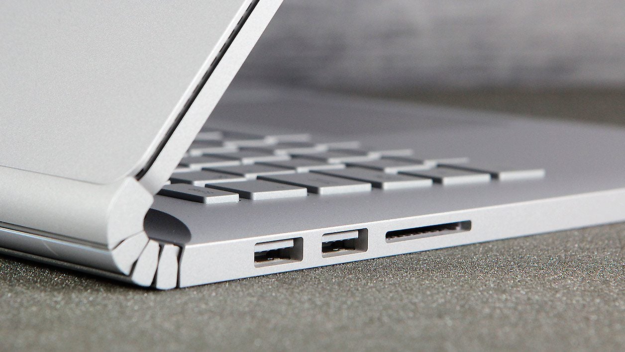 Microsoft Surface Book 2