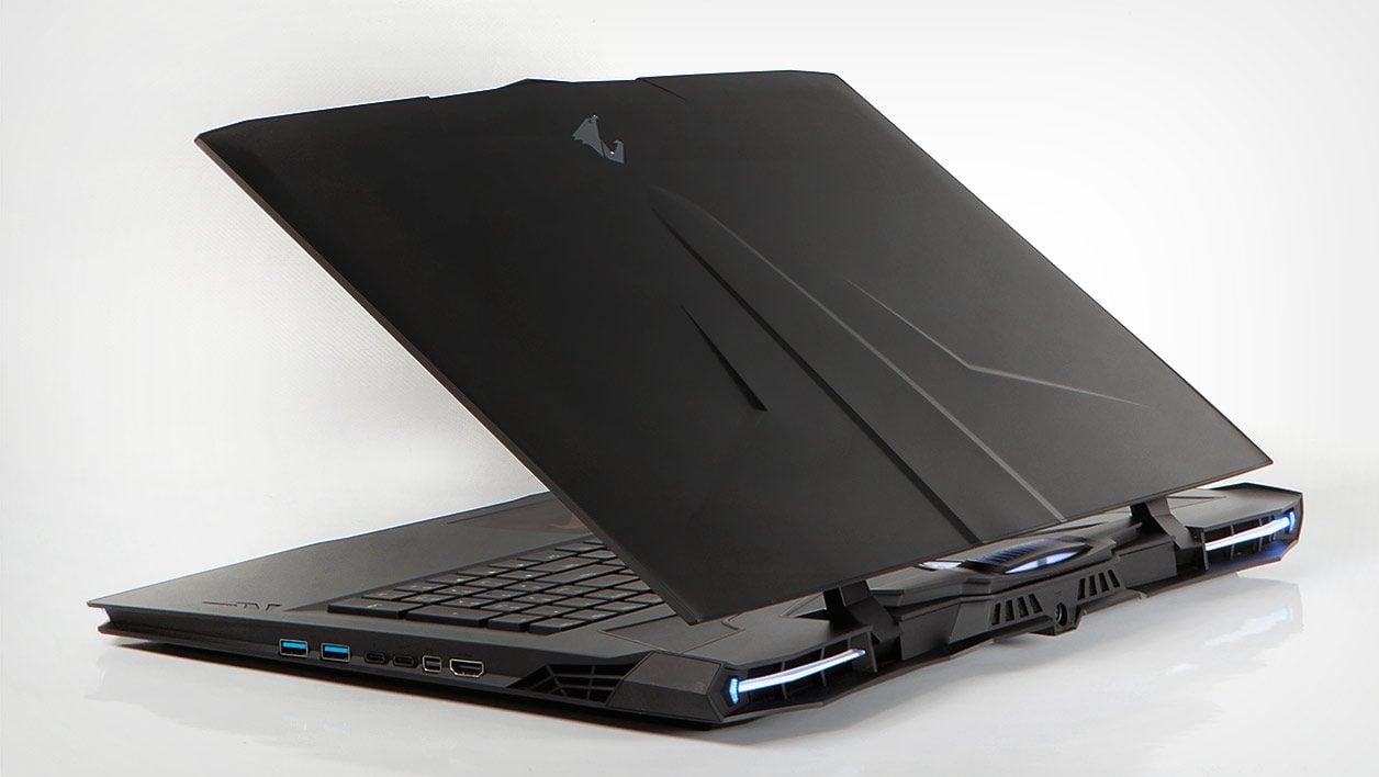 Gigabyte Aorus X9 v7