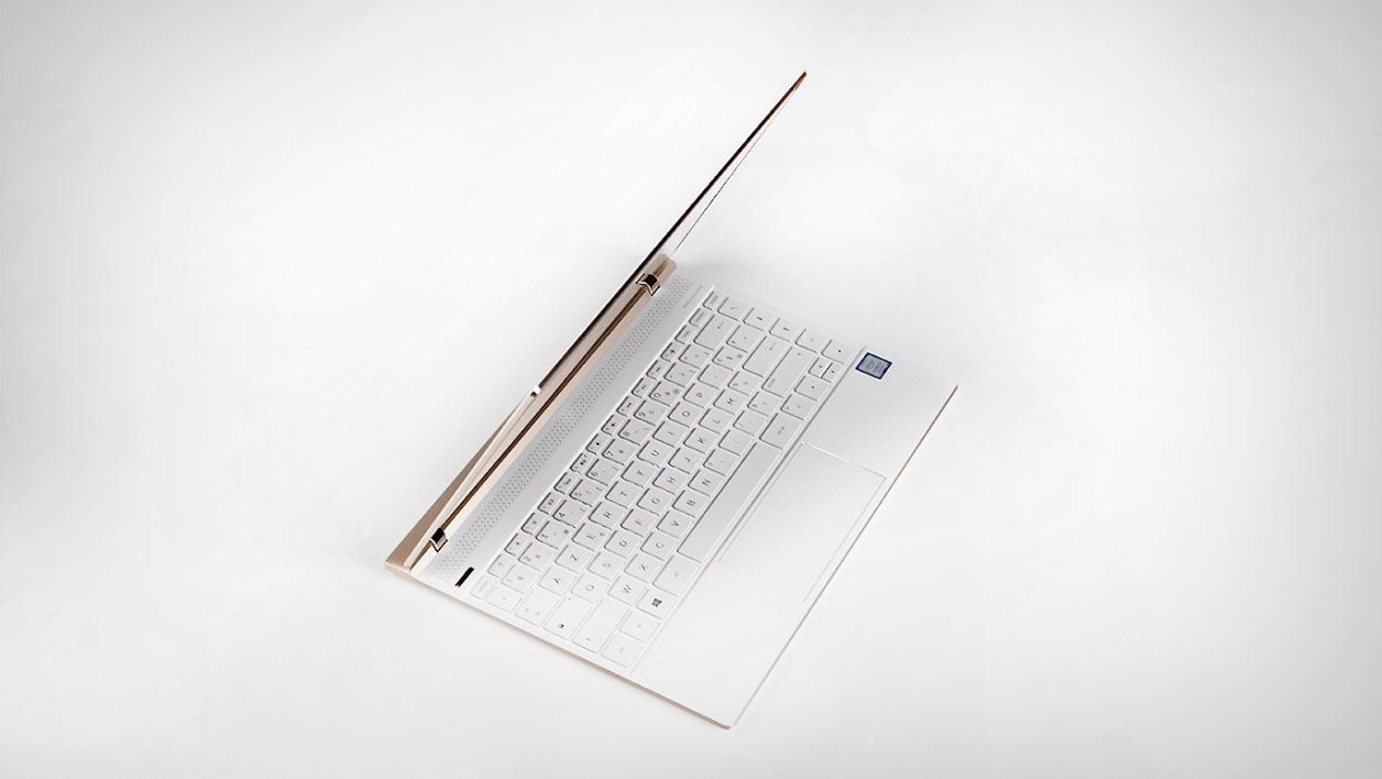 HP Spectre 13 (13-af004nf)
