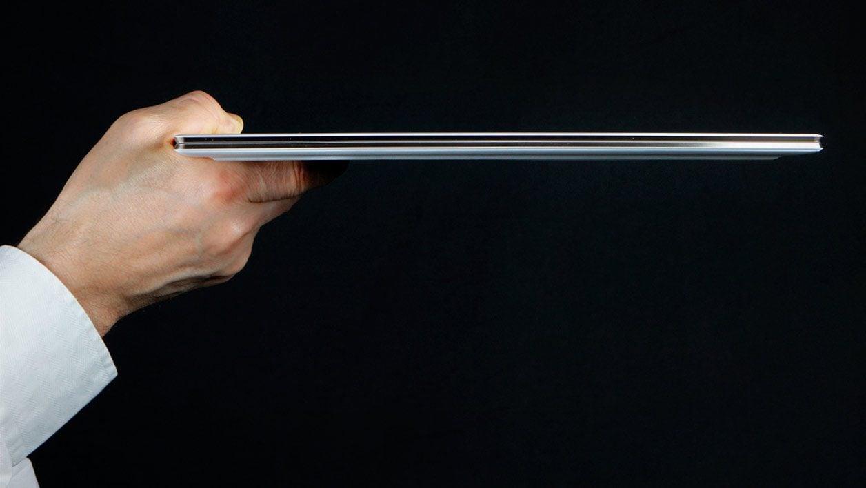 HP Spectre 13 (13-af004nf)