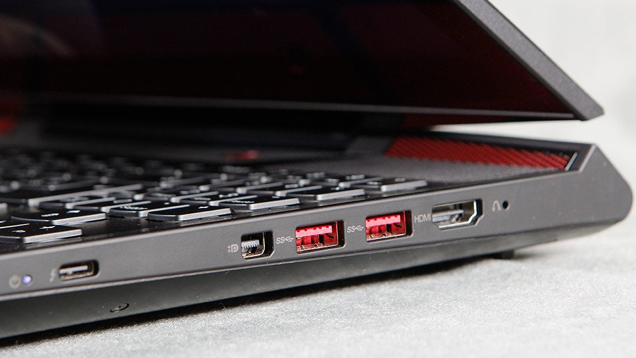 Lenovo Legion Y720-15IKB (80VR002MFR)
