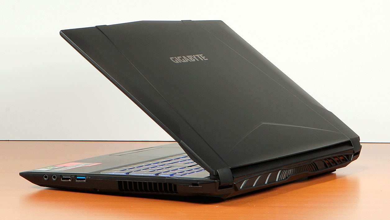 Gigabyte Sabre 15