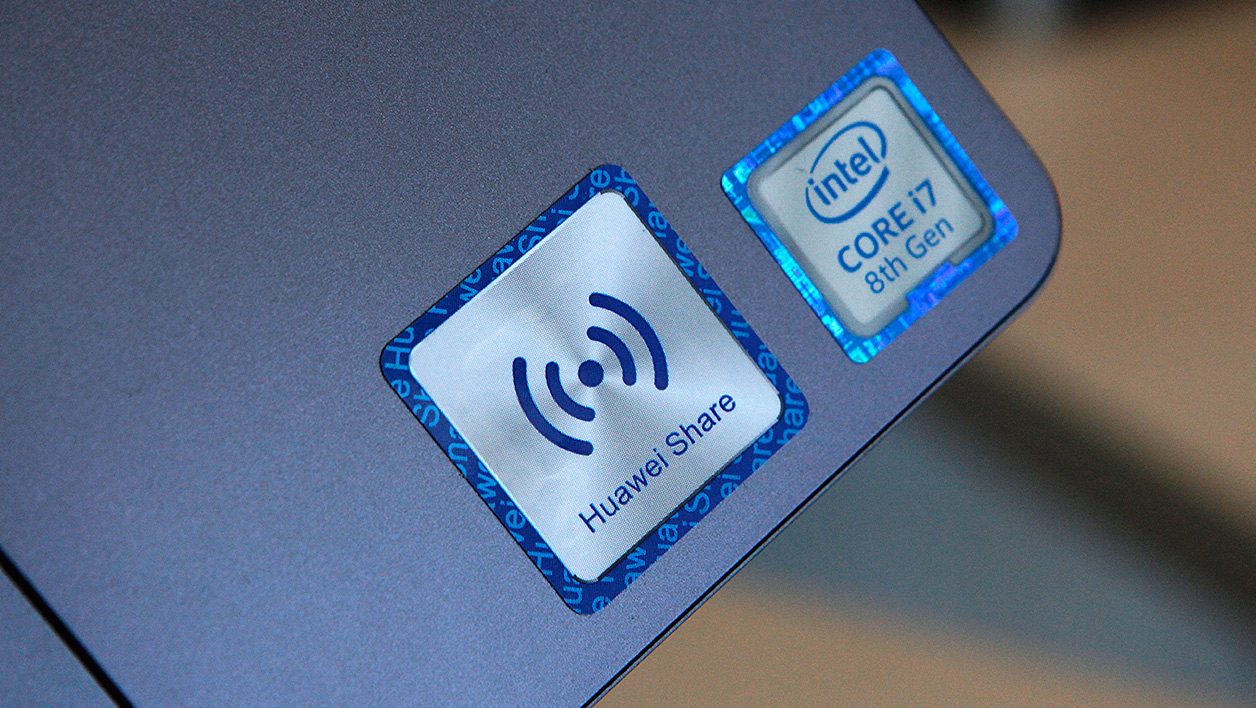 Huawei-MateBook-13-logo-h-share.jpg
