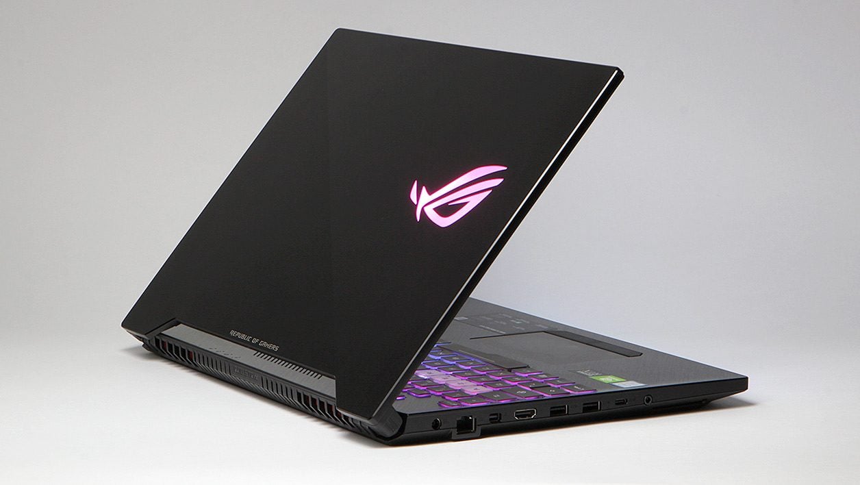 Asus-ROG-Strix-Hero-II-(G515GV-ES048T)-dos.jpg