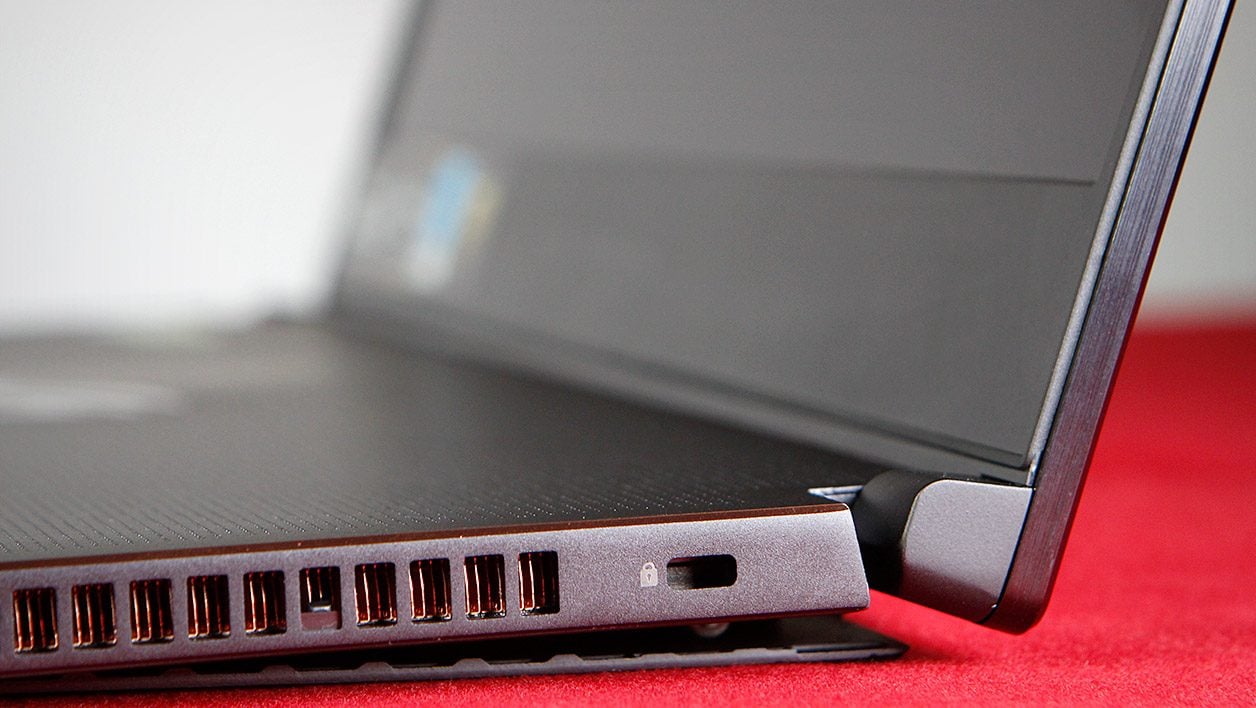 Asus ROG Zephyrus S (GX735)