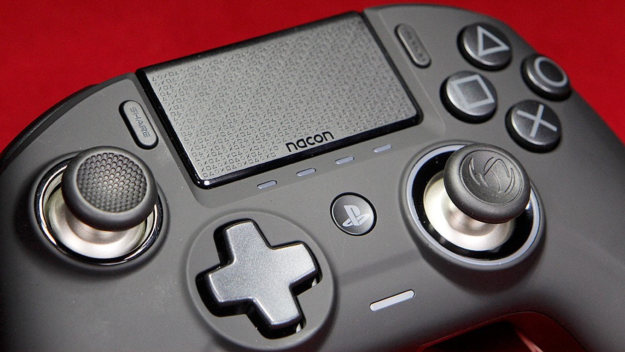 Nacon Revolution Unlimited Pro Controller