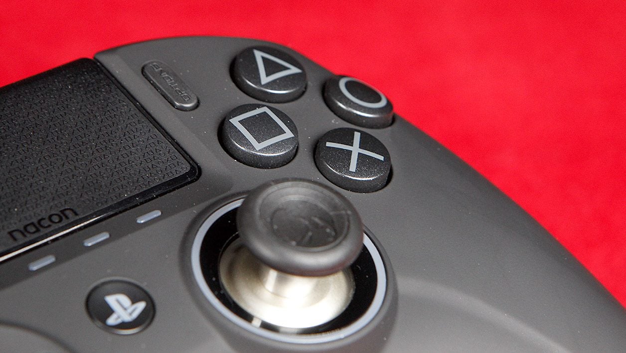 Nacon Revolution Unlimited Pro Controller
