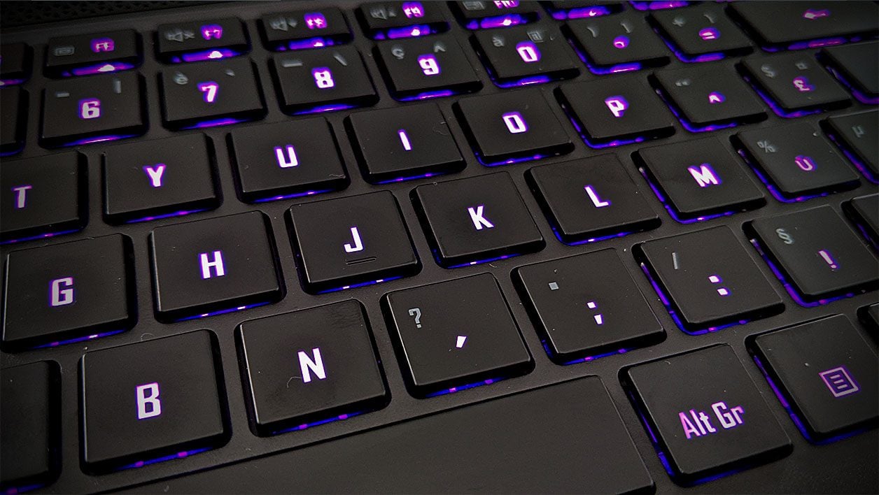 Gigabyte Aero 15 OLED XB