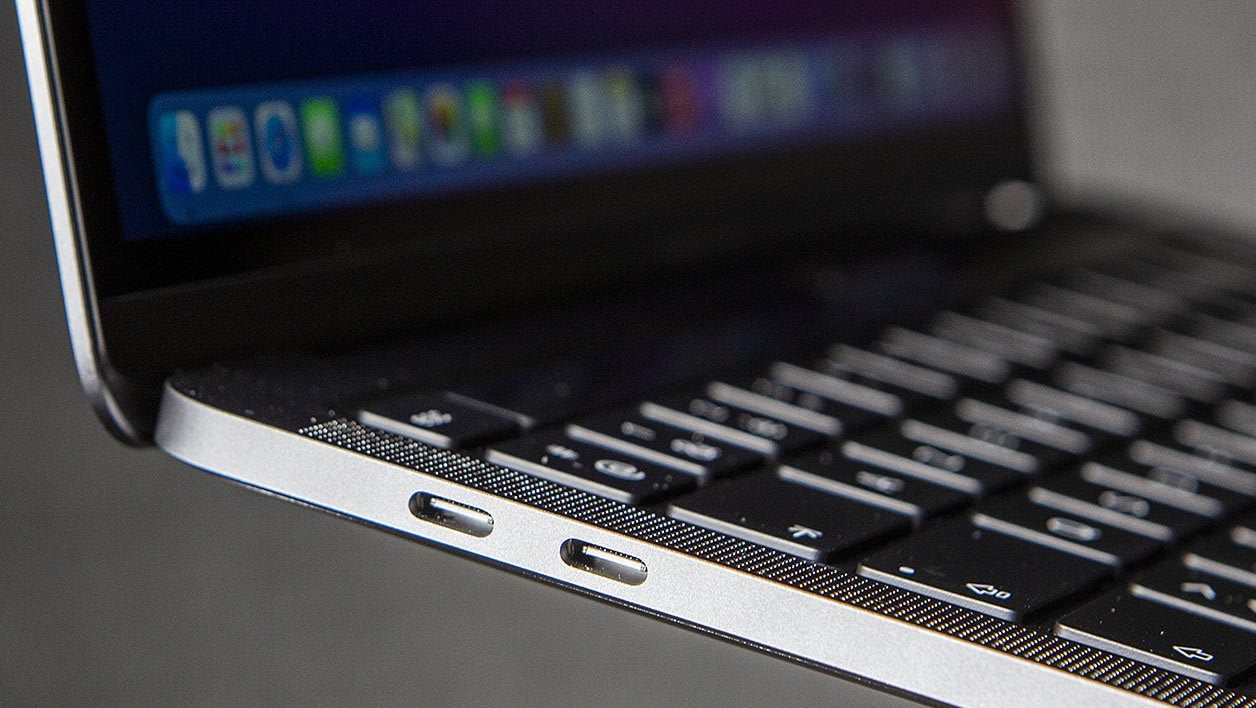 Les deux ports USB-C.