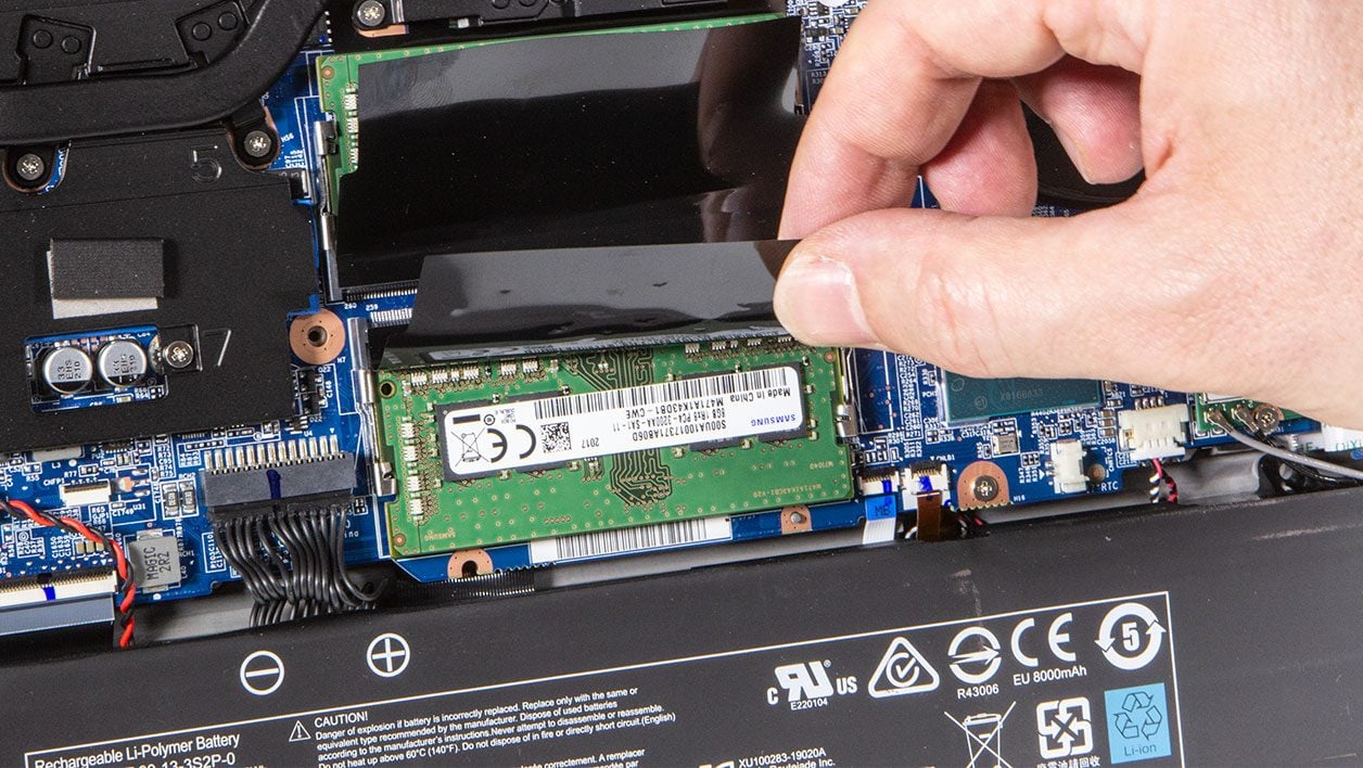 XMG NEO 15