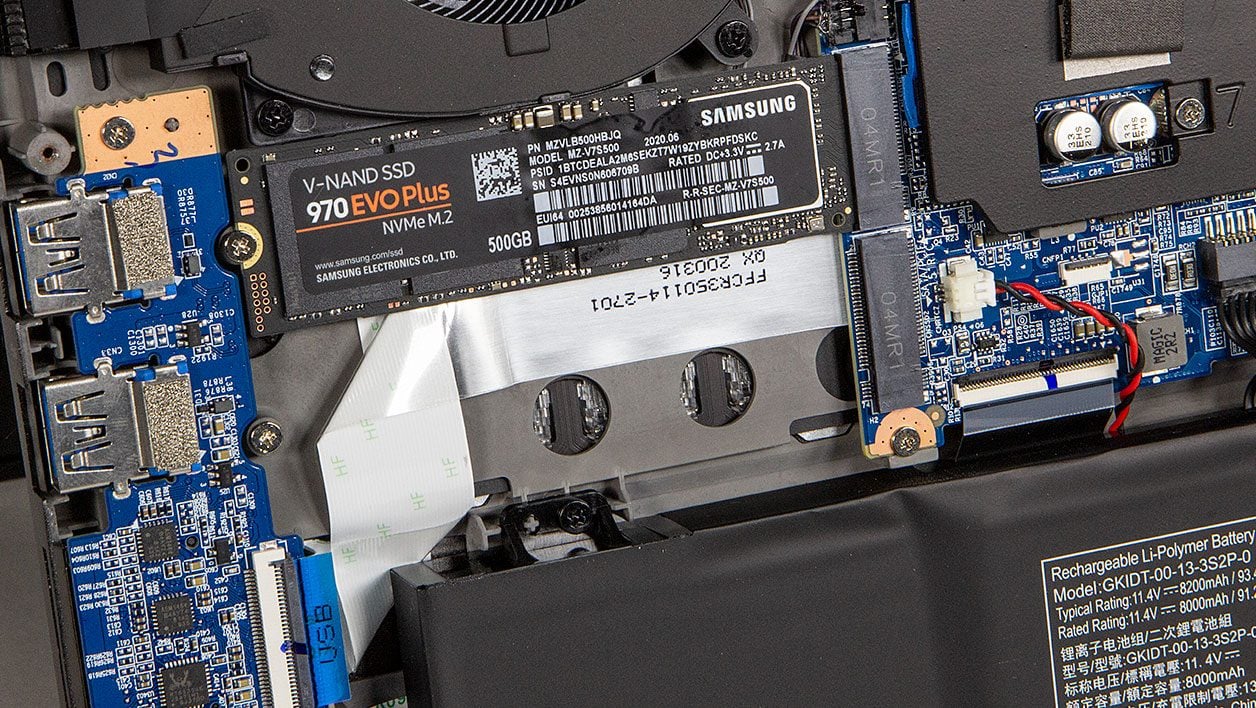 XMG NEO 15