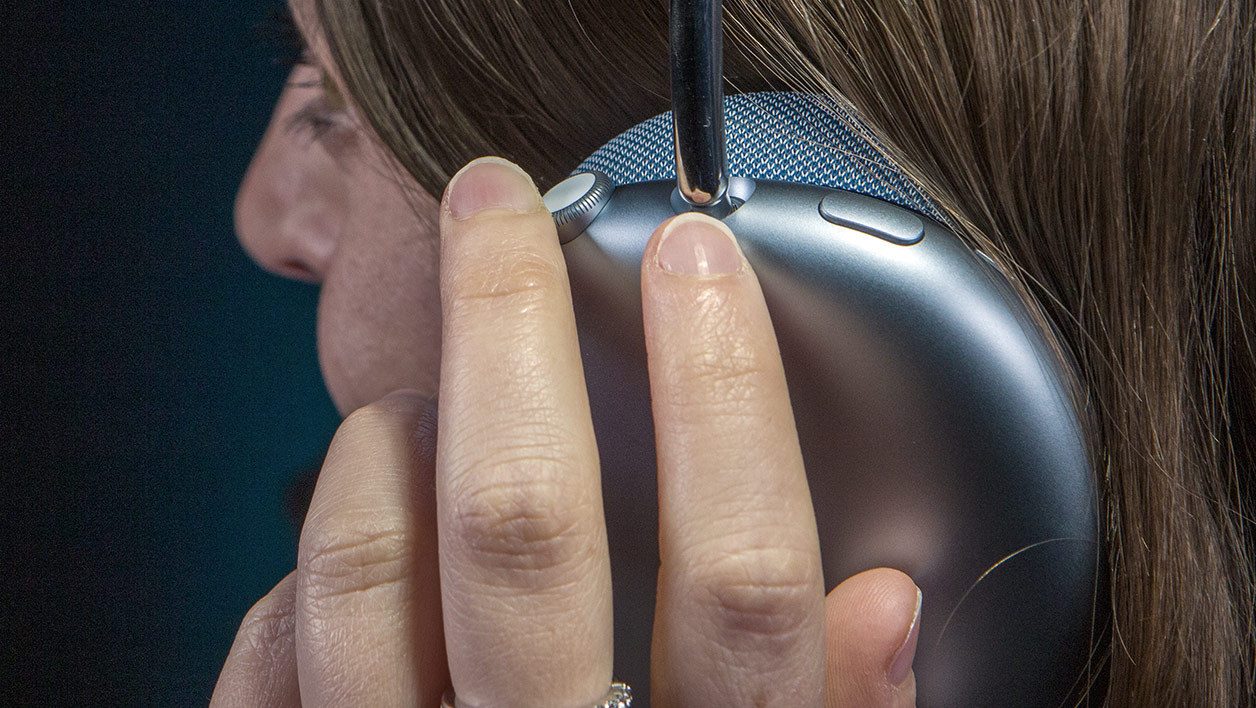 Un bouton et une couronne digital très pratique
