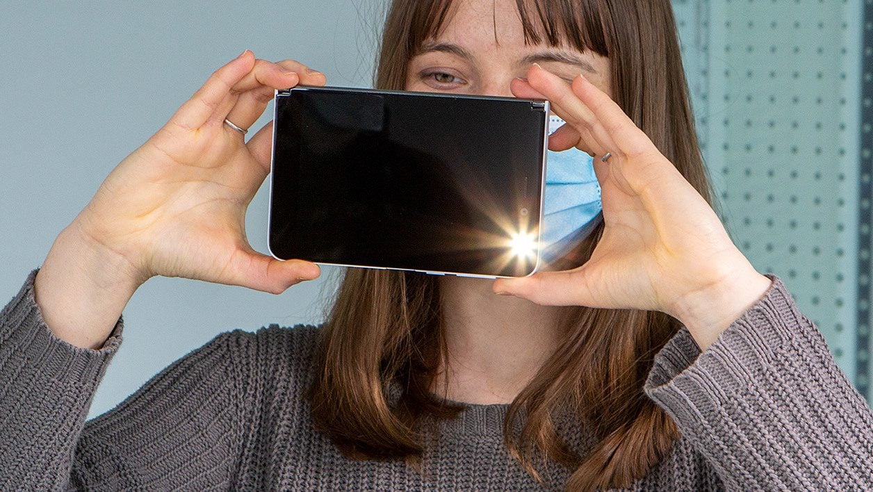 Le Surface Duo ne dispose que d'un seul capteur frontal.