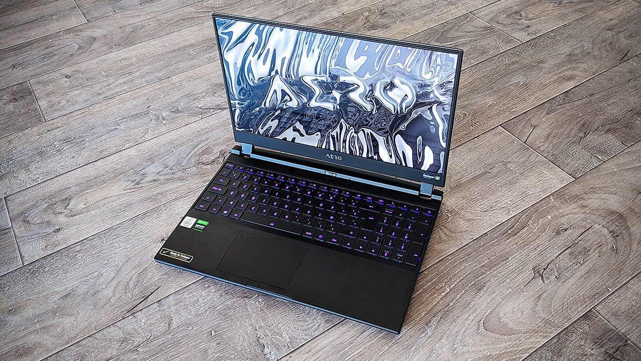 Gigabyte Aero 15 OLED XB