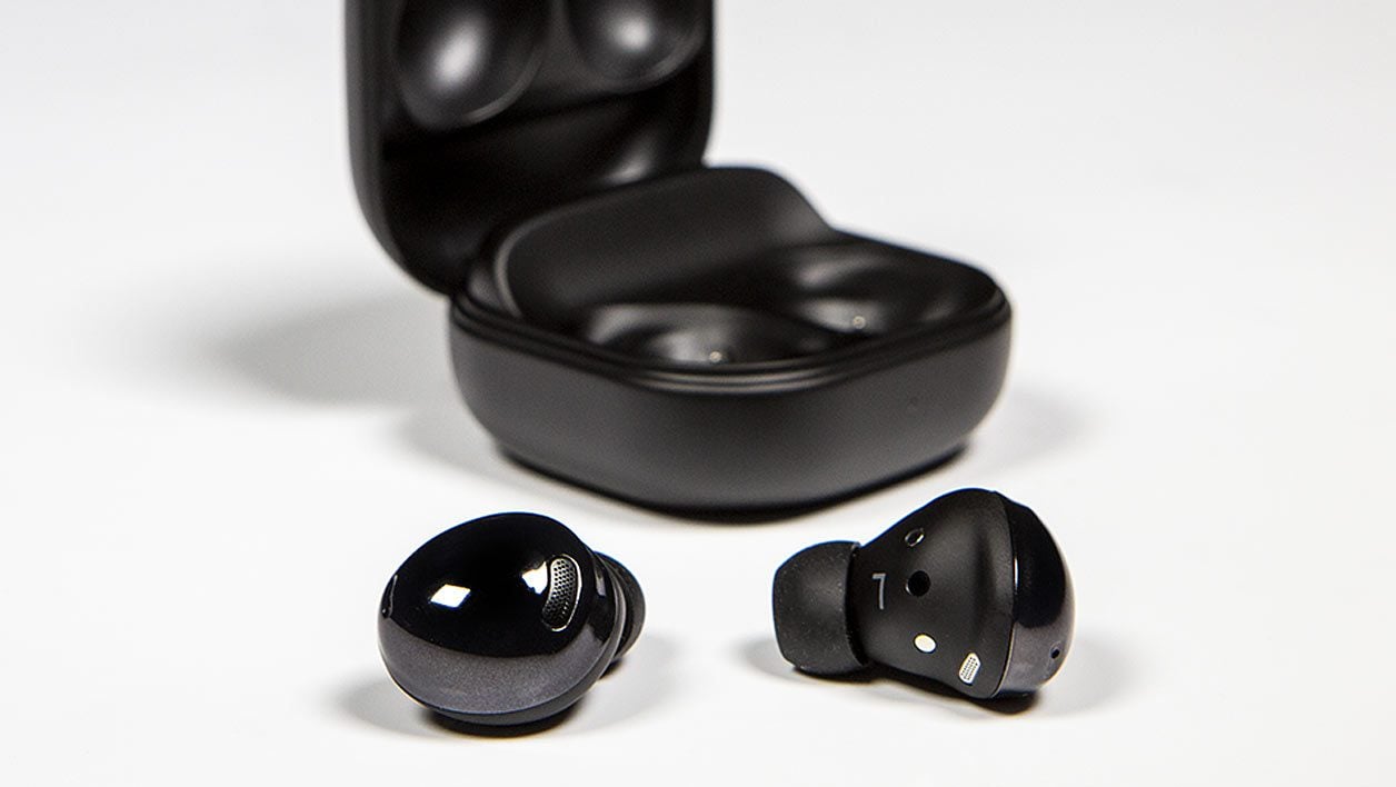 Samsung-Galaxy-Buds-Pro-ecout-1er-plan.jpg