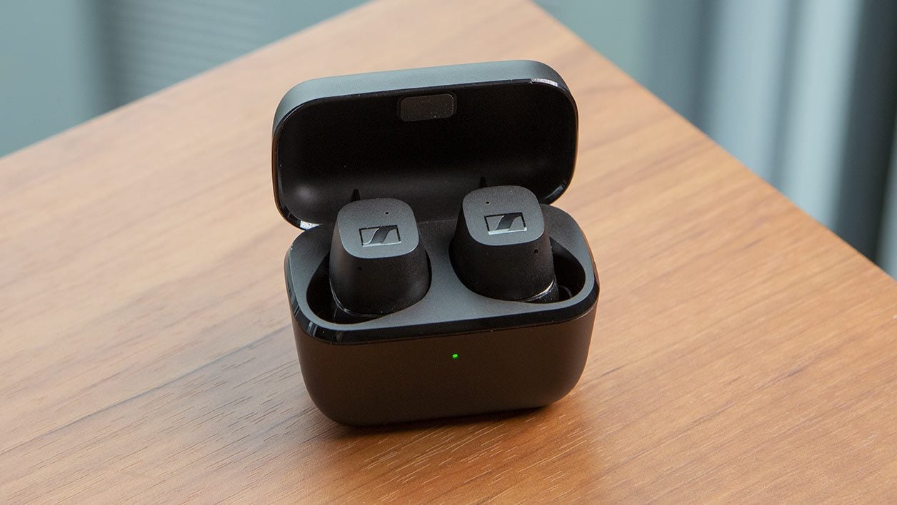 Sennheiser-CX-True-Wireless-ds-boitier.jpg