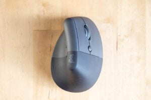 Test Logitech Lift souris