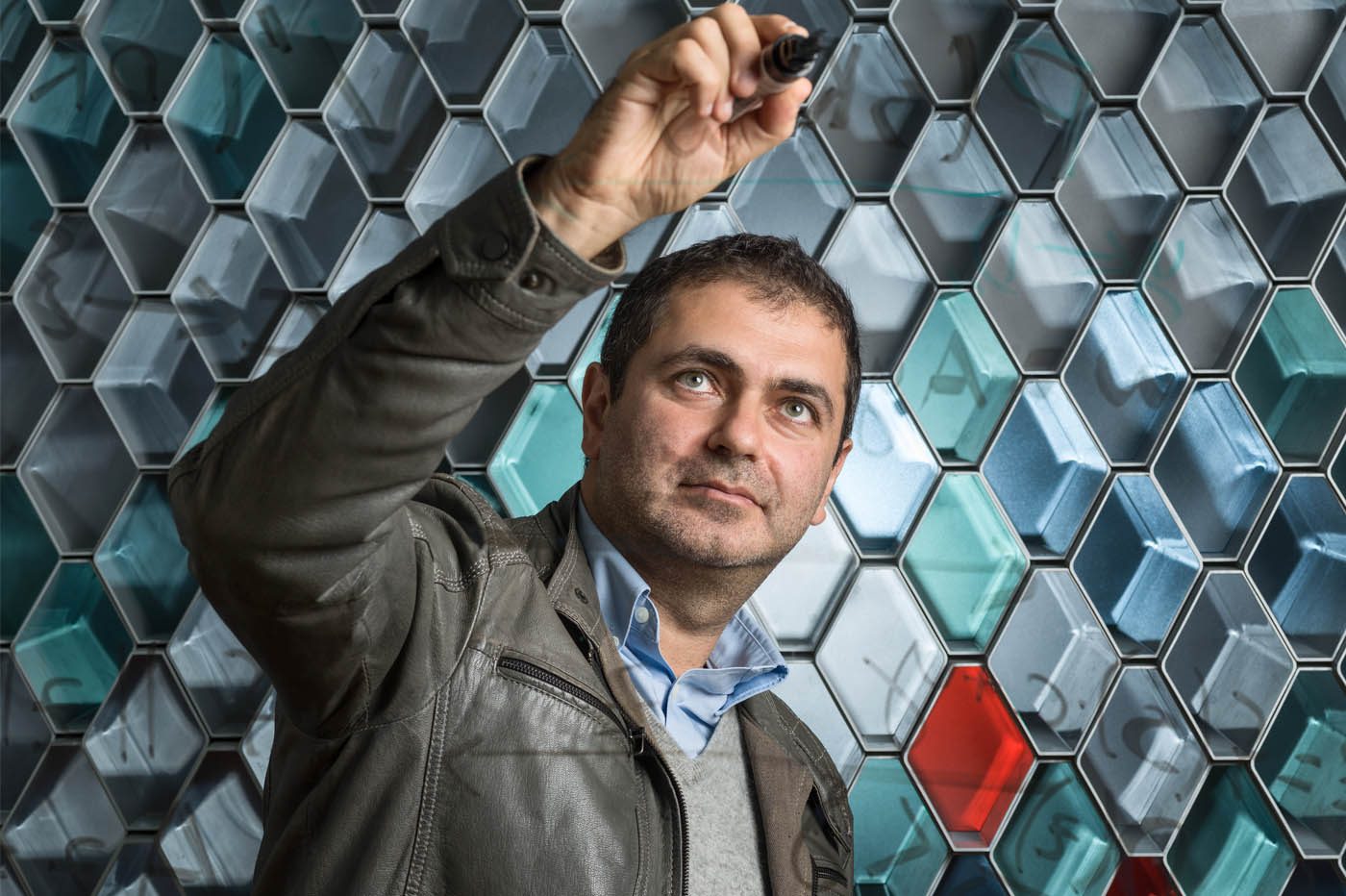 Vadim Lyubashevsky, cryptographe pour IBM Research Europe et contributeur aux algorithmes CRYSTALS de protection contre les attaques quantiques / IBM Research, Braschler Fischer