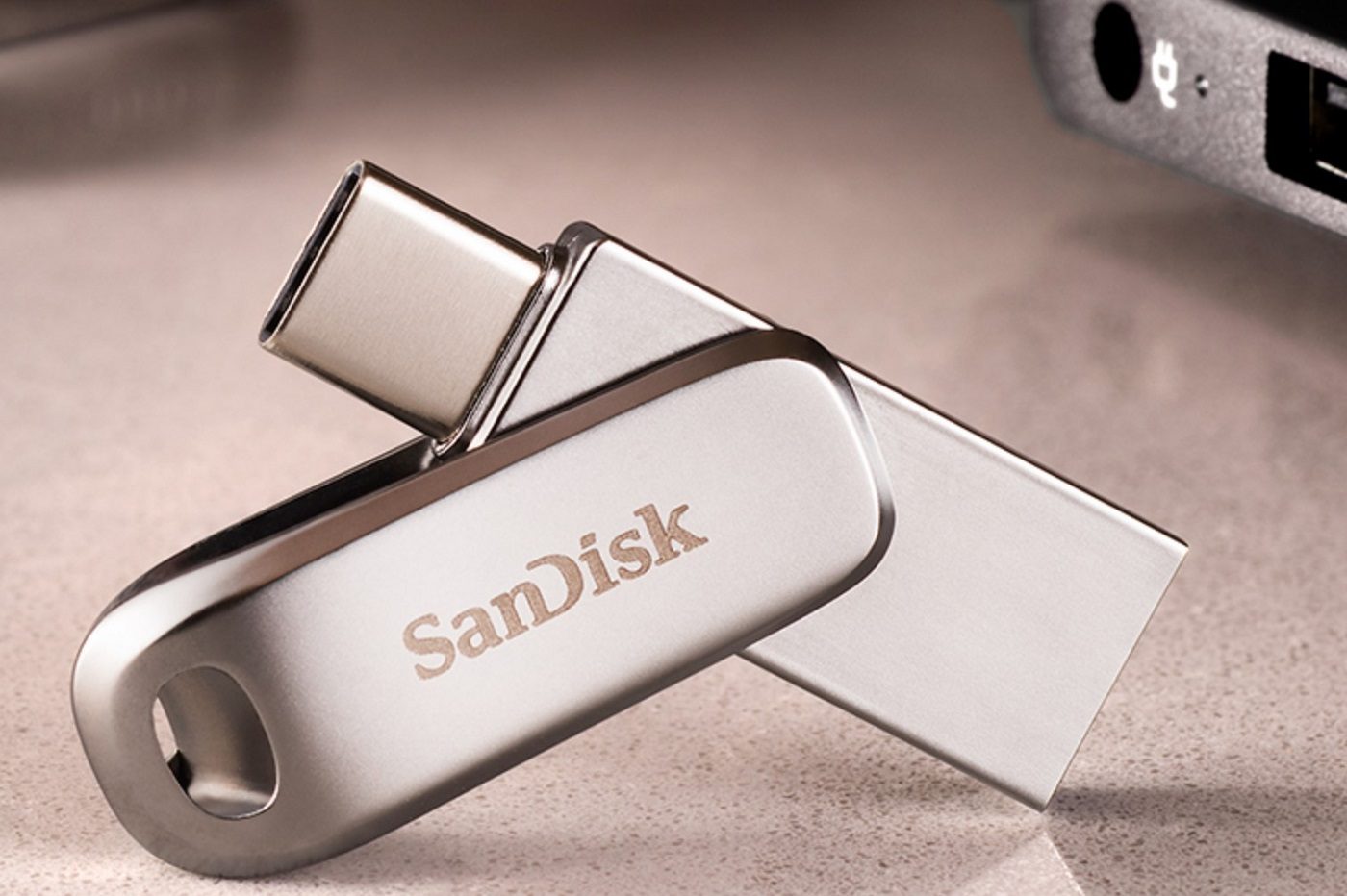Sandisk ultra luxe