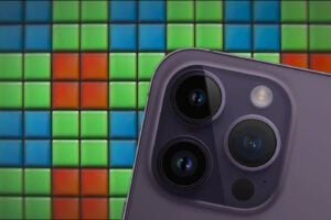 Apple iPhone 14 Pro photo sensor