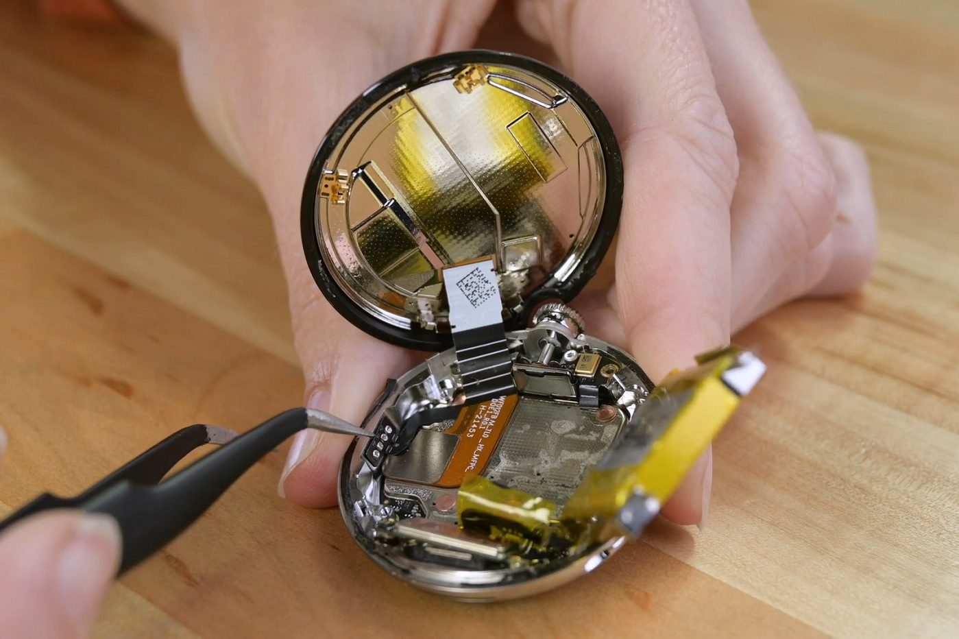 Pixel Watch iFixit