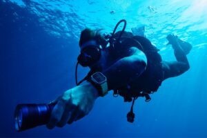 Apple-Watch-Ultra-Oceanic-Plus-hero