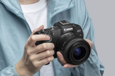Canon EOS R8