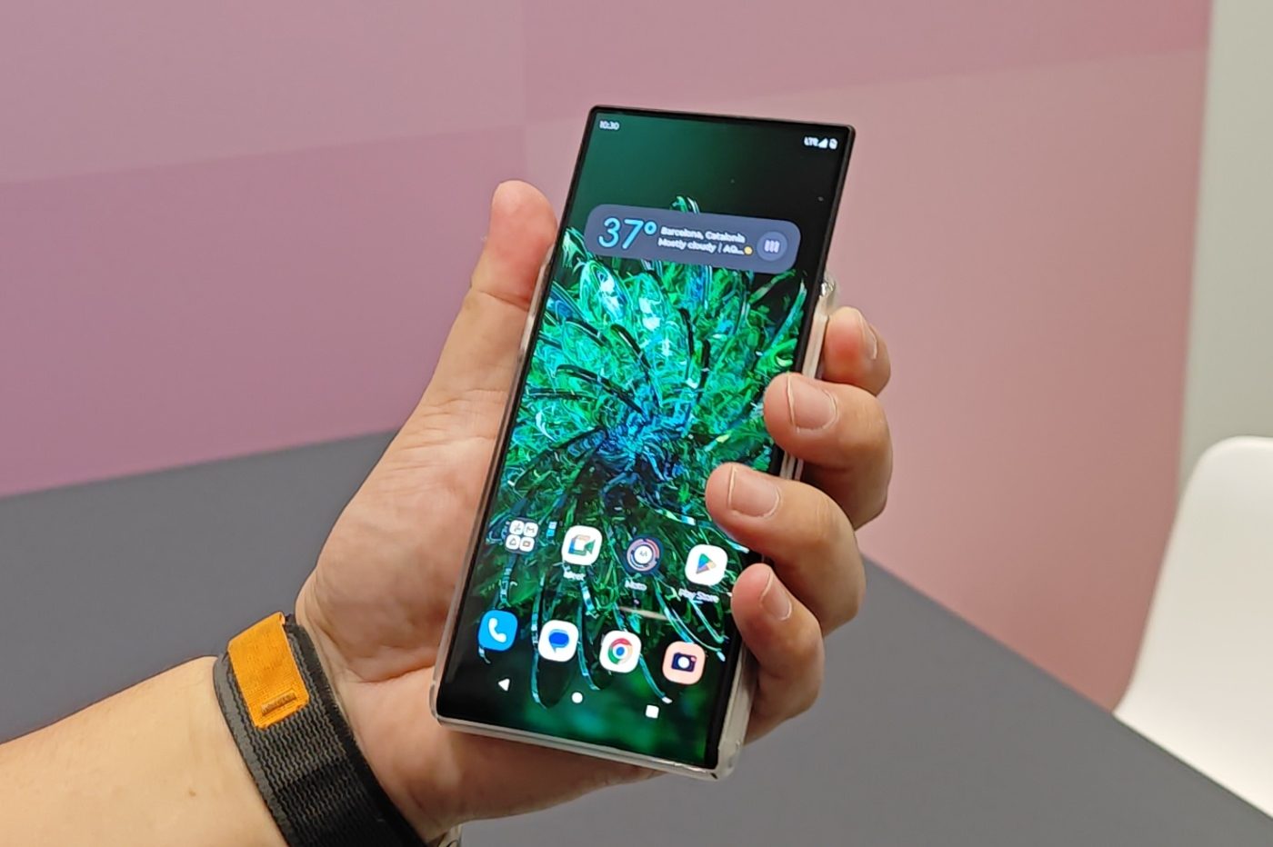 smartphone deroulant motorola
