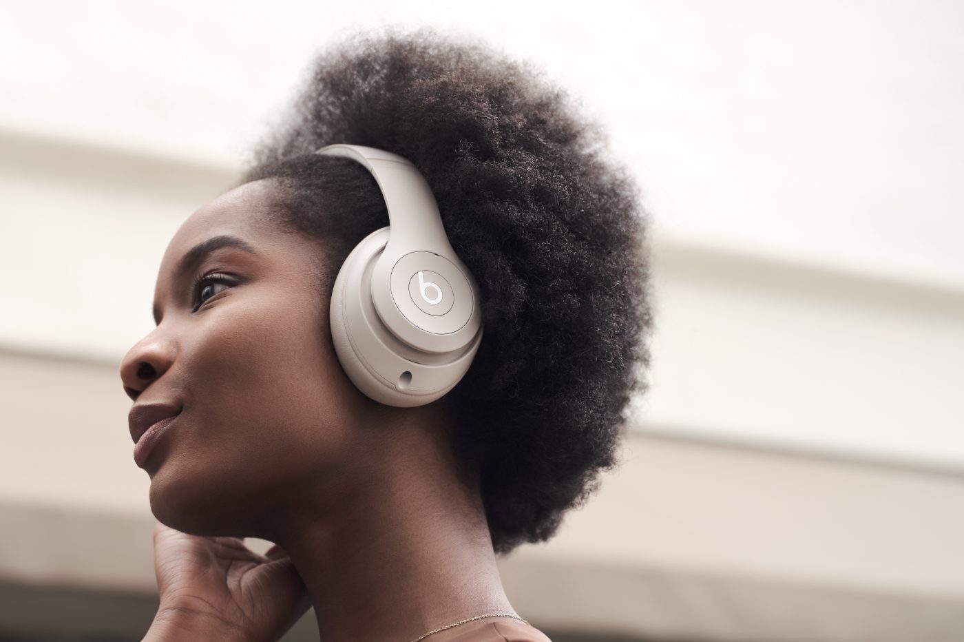 Beats Studio Pro