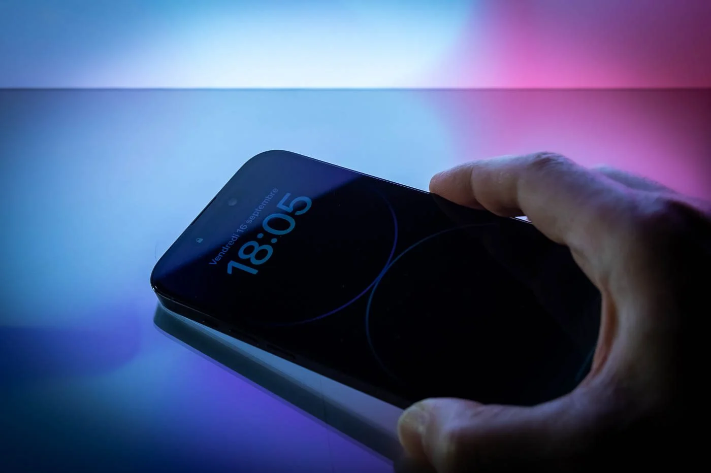 Apple-IPhone-14-Pro_06