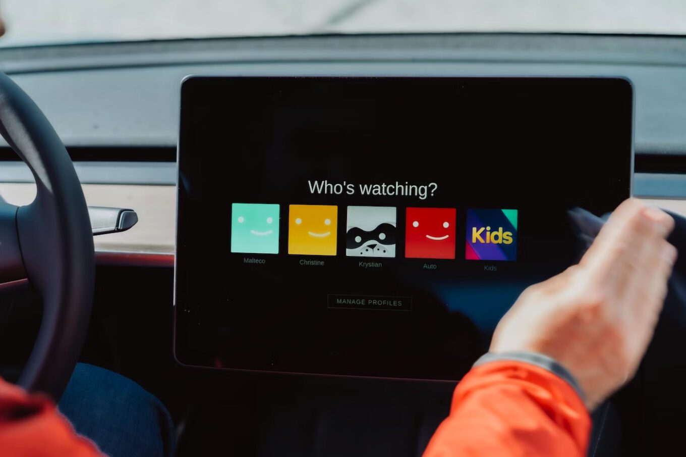 ecran voiture tesla netflix