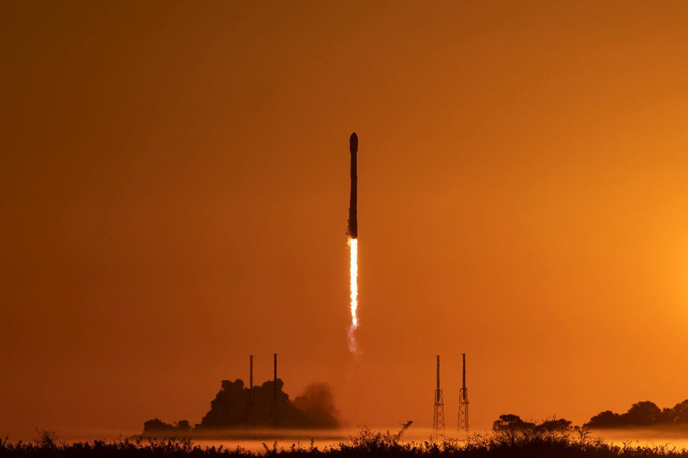 Spacex Falcon 9 Lancement Ouragan Californie