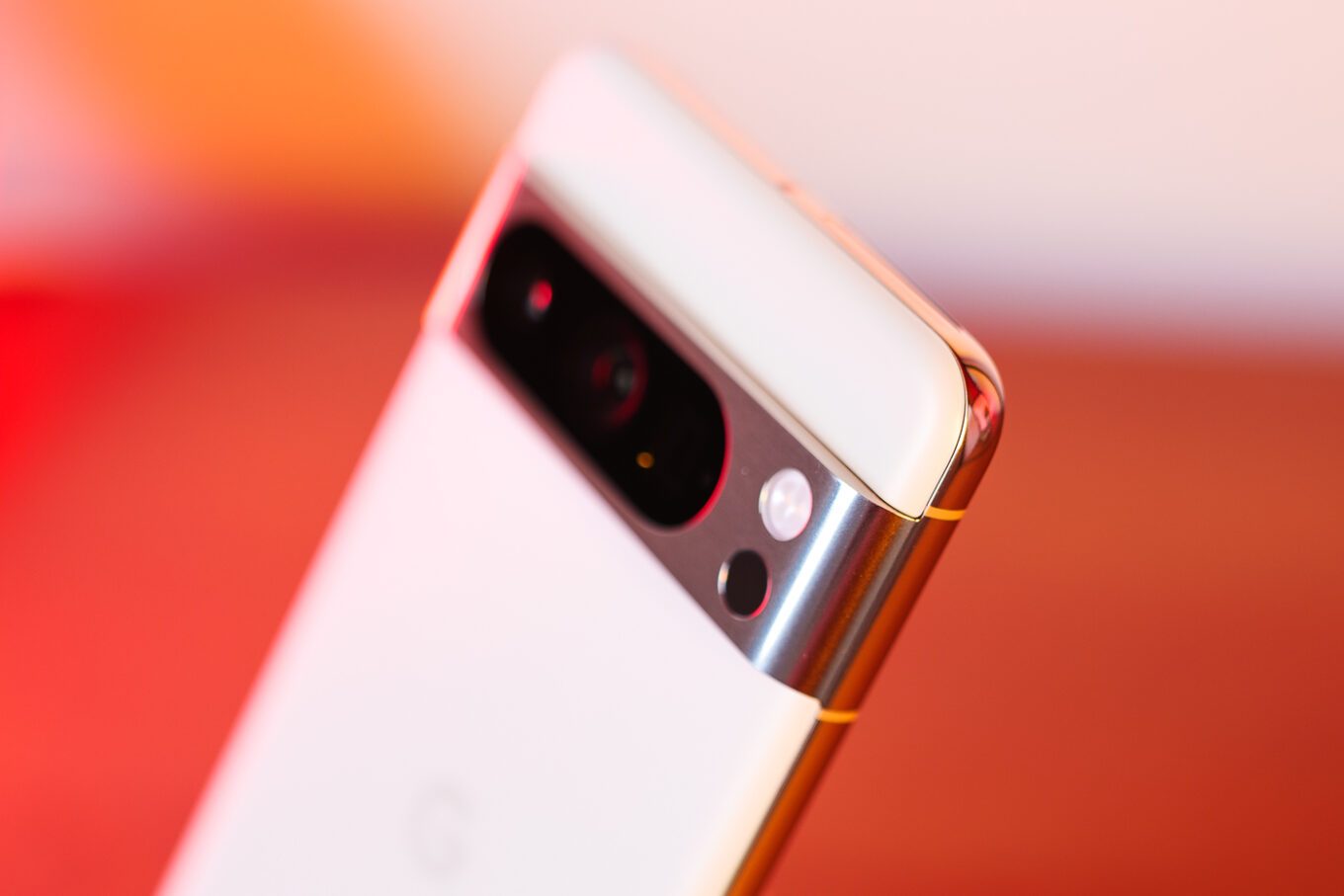 Google Pixel 8 Pro 4 P1001346