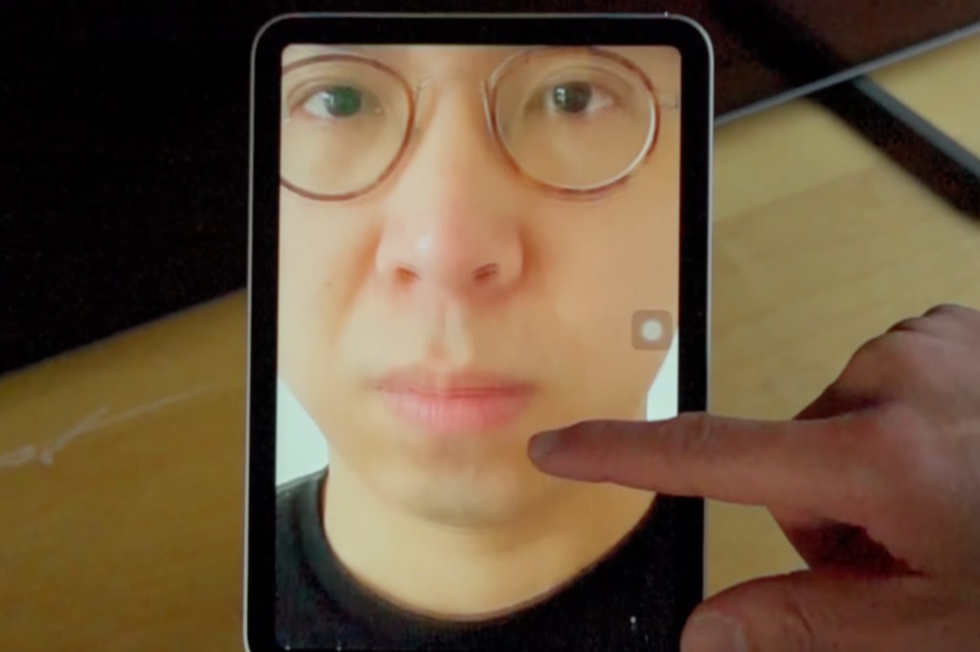 Ipad Mini Jelly Scrolling
