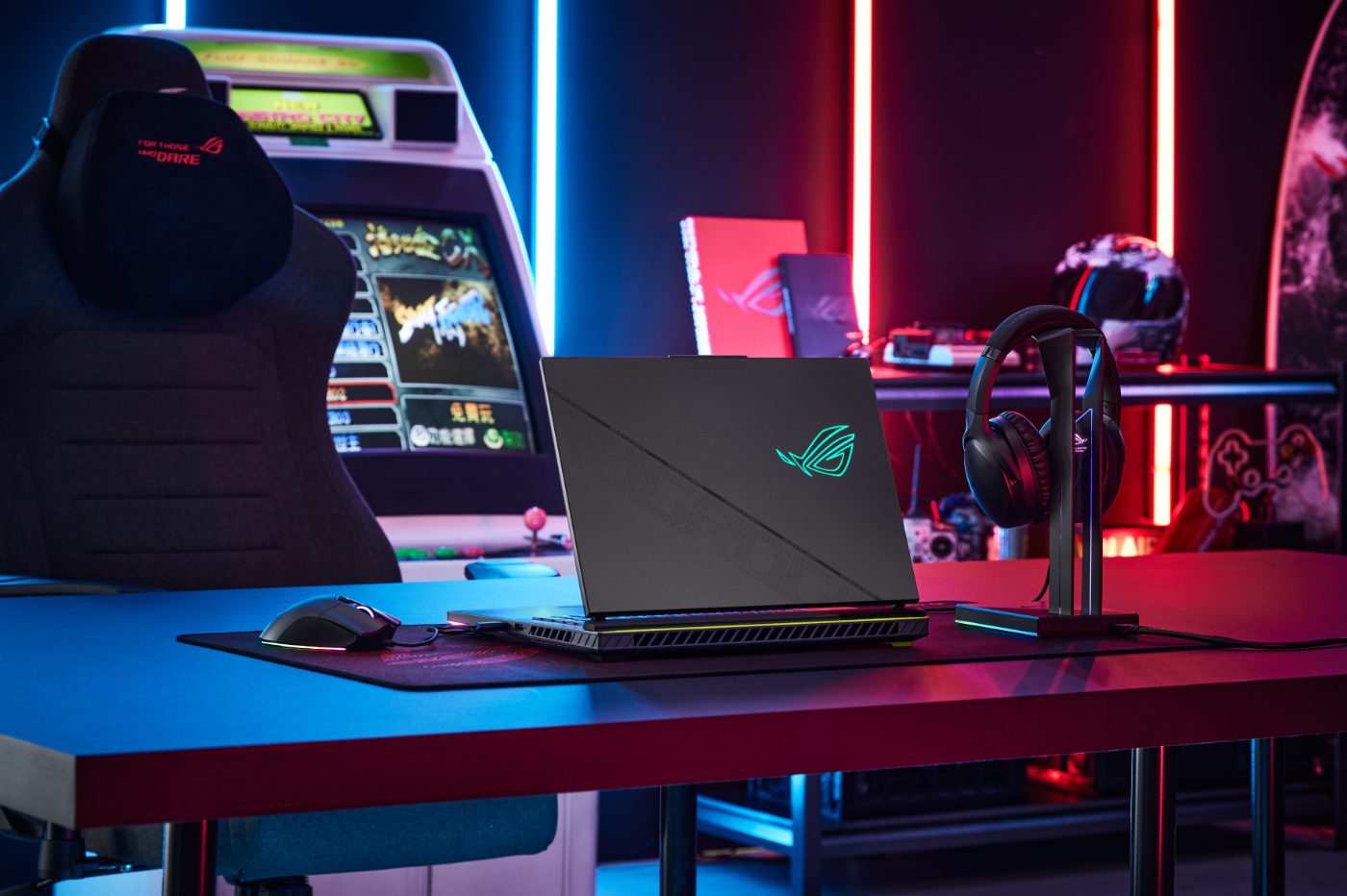 Asus Rog Strix G16 G18 2